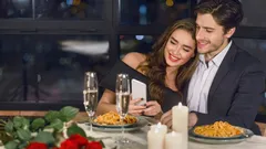 ¿Influye el lugar donde os conocisteis en la felicidad de la relación? Un estudio de psicólogos